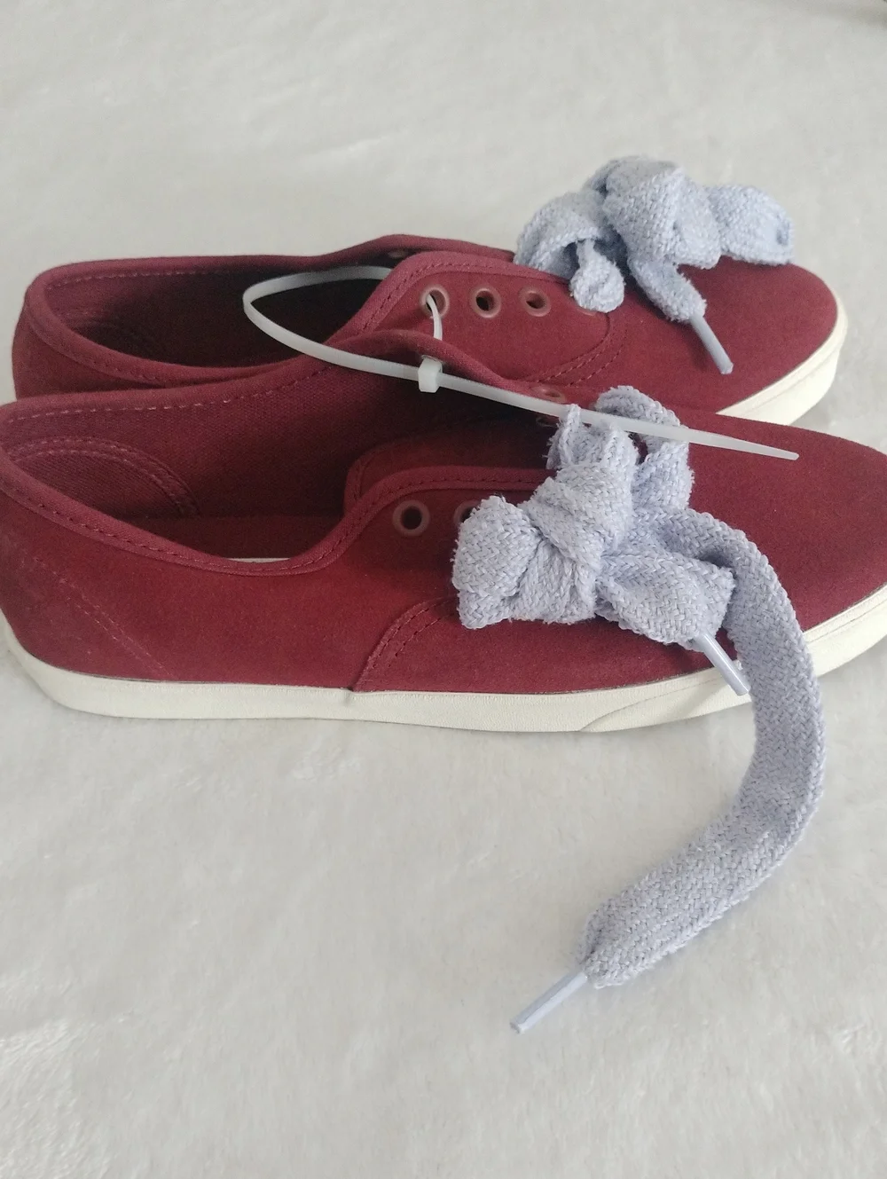 Vans Lowpro Fat Lace Sneakers Size 5